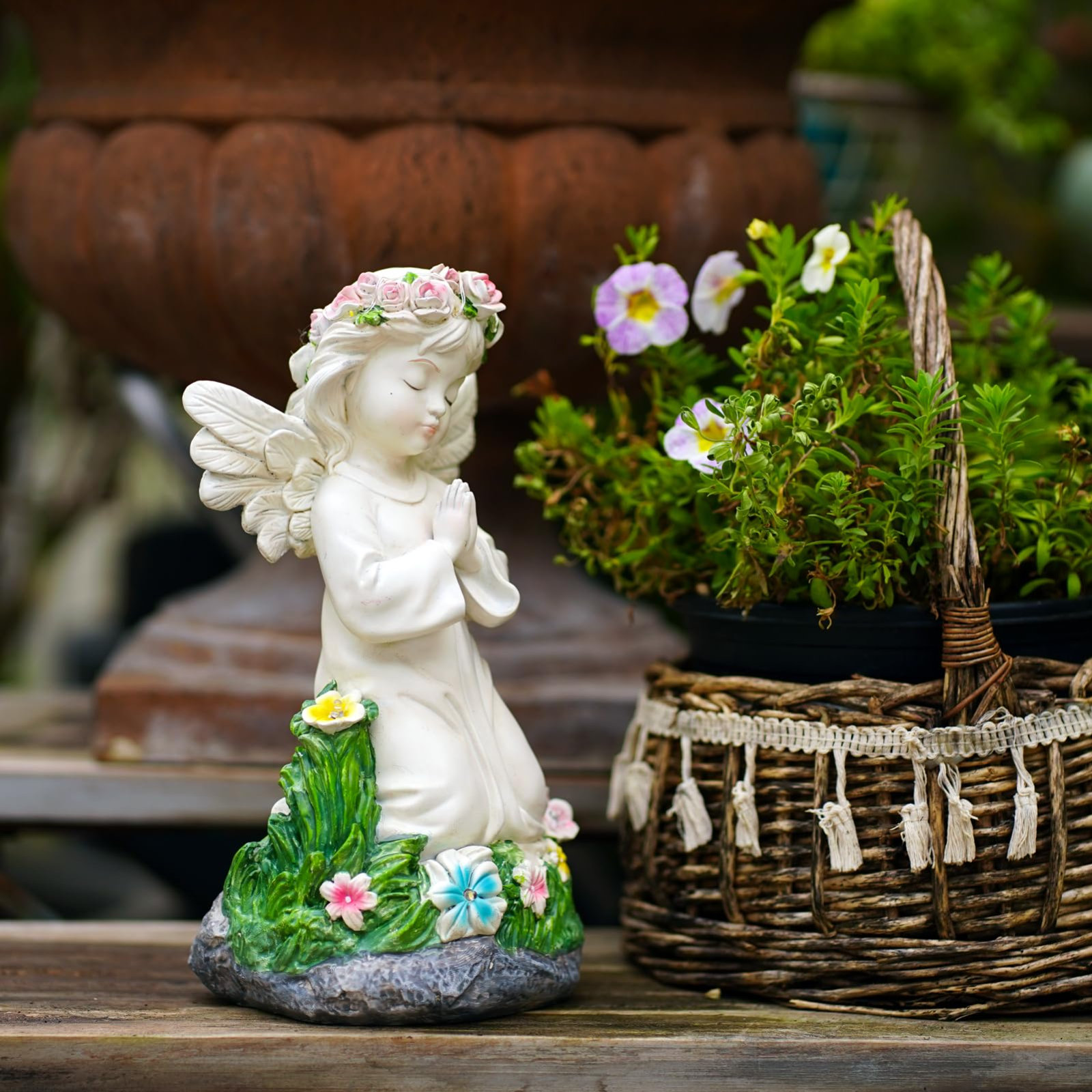 Trinx Angel Garden Decoration Statue Courtyard Solar Energy